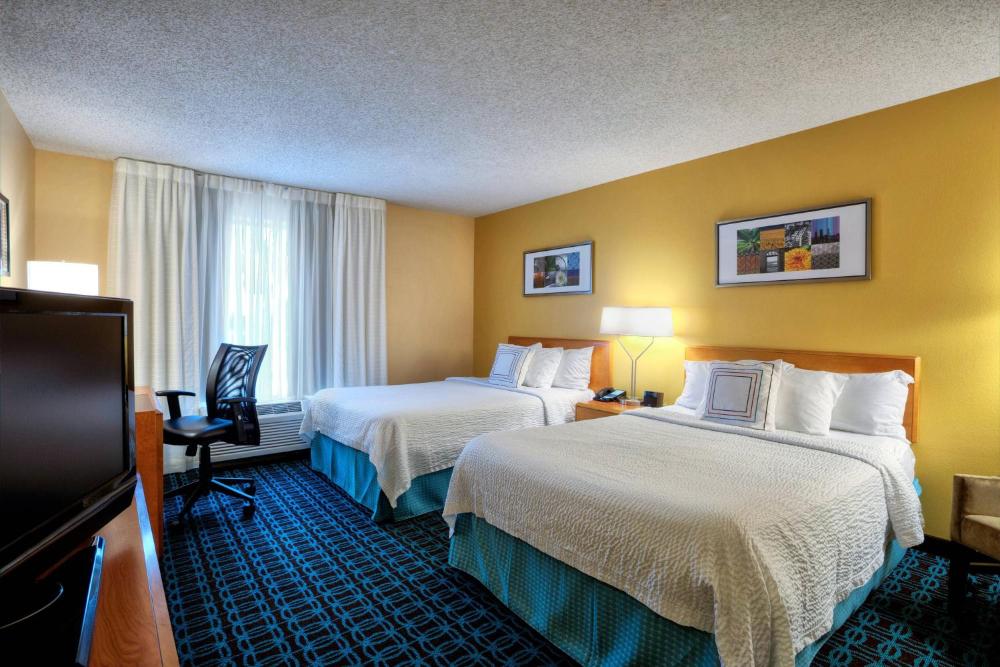 Double Room with Two Double Beds interior